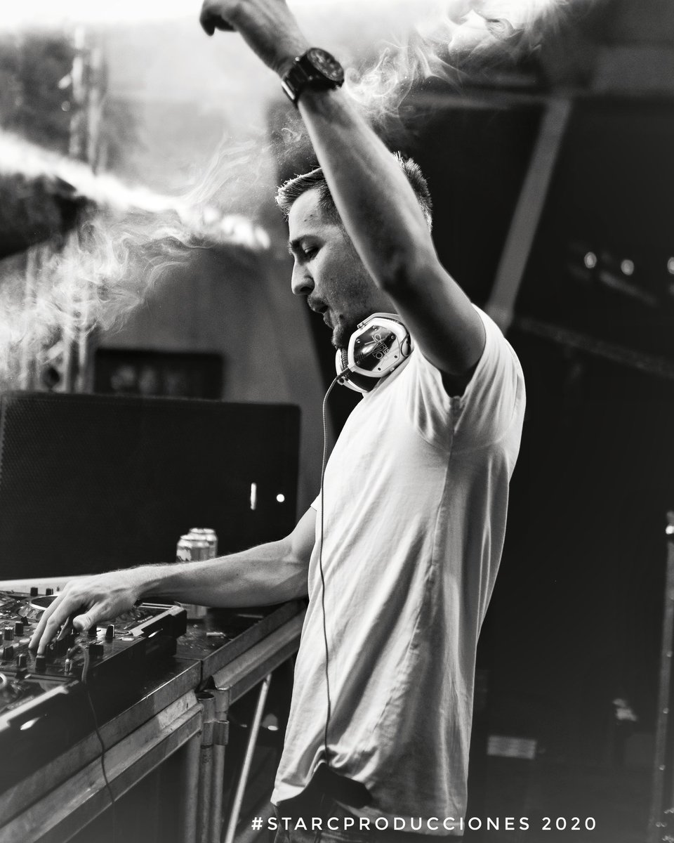 Диджей вип. Диджей. Dj pool. The best dj. Armin van buuren фото.