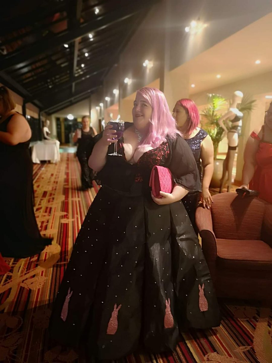 HicksAmba's tweet photo. Throw back to last month where I worked my ass off making this dress  from an @AnnSummers body, lots of material and a whole lots stabbing myself with needles!! Haha love how the double boost bra makes my boobs look in this too! #crowncircle2019 #bodyconfidence
#sexyaflingerie https://t.co/pFIhkjhMWH