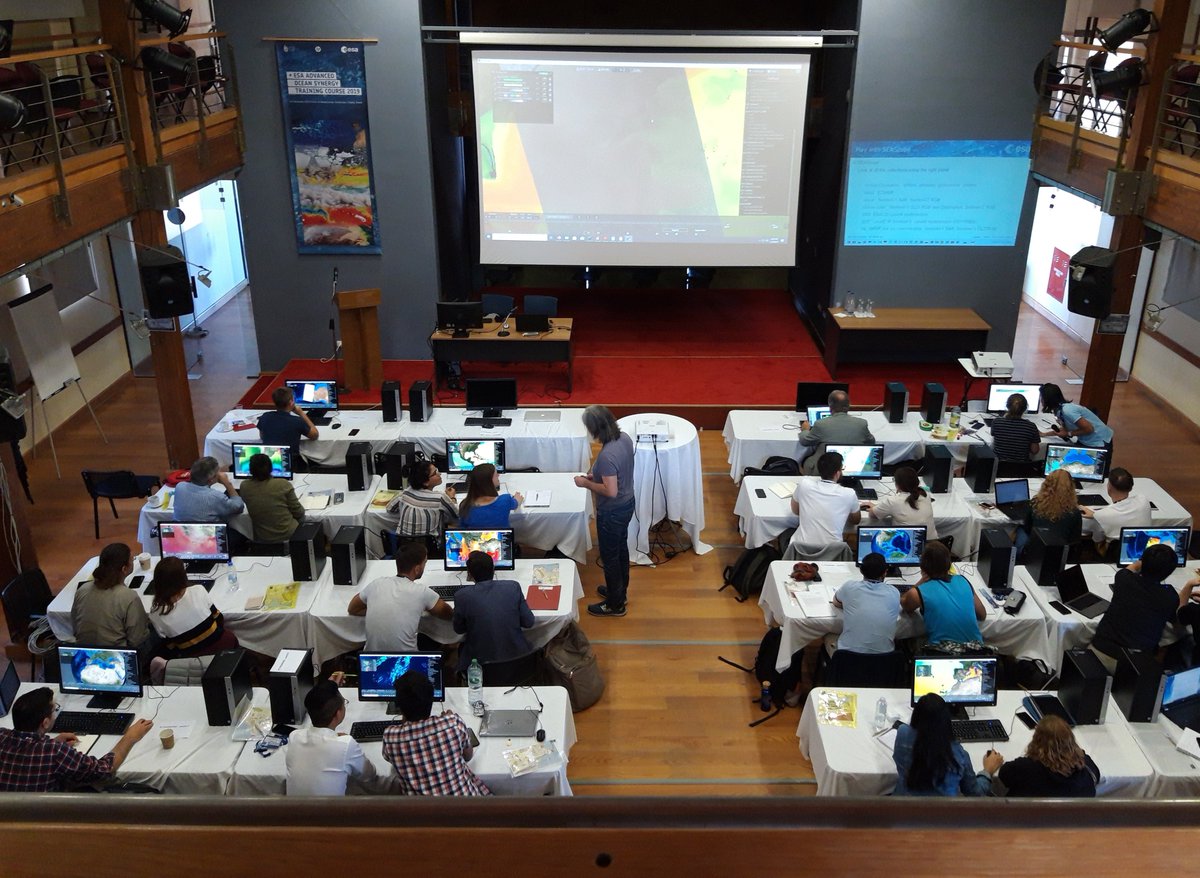 BrockmannCon's tweet image. Last week BC was part of the lecturer team of @ESA_EO #OCT2019. Our colleague Ana Ruescas gave a talk about &quot;Phytoplankton Dynamics from
Space&quot; &amp;amp; a hands-on exercise with #ESA_SNAP for deriving #waterquality parameters with #C2RCC. Thanks to all organizers, lecturers &amp;amp; students!