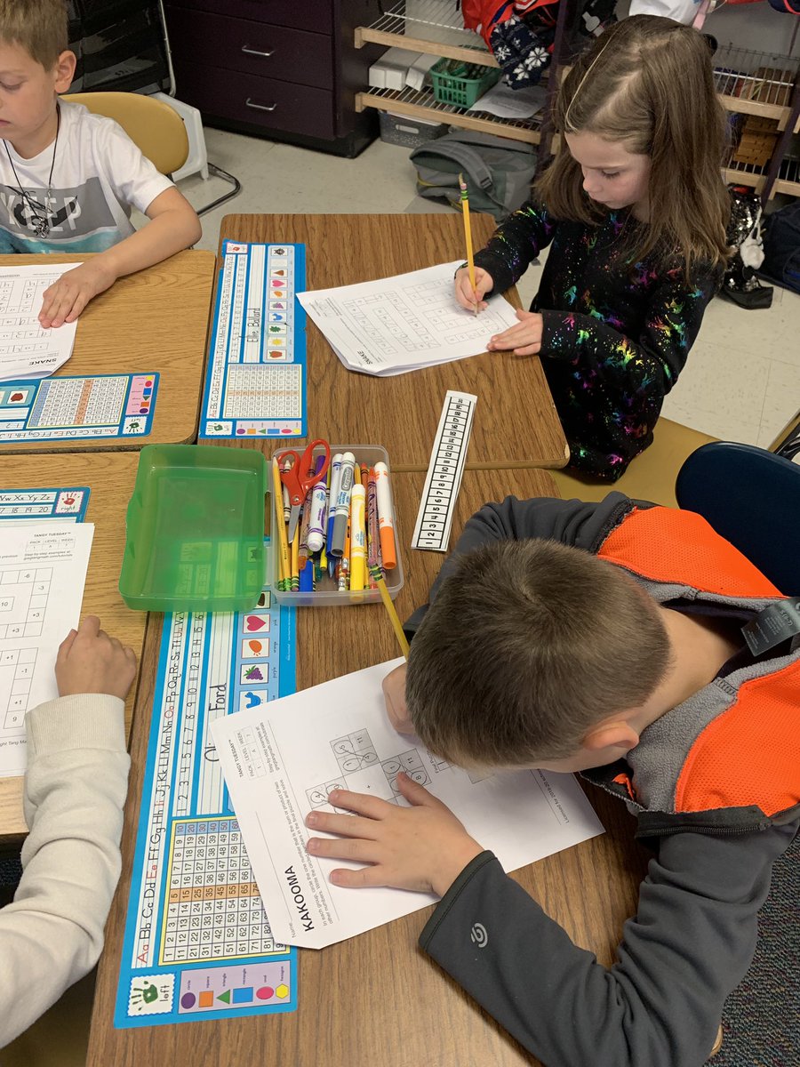 JeanMcLoone's tweet photo. Focused fun for 15 min to develop fact fluency and flexibility with numbers! #numtanga #kakooma #snake Who loves @gregtangmath? Firsties in @plitberg @AHSD25Patton DO!!! https://t.co/4KetVqROPl