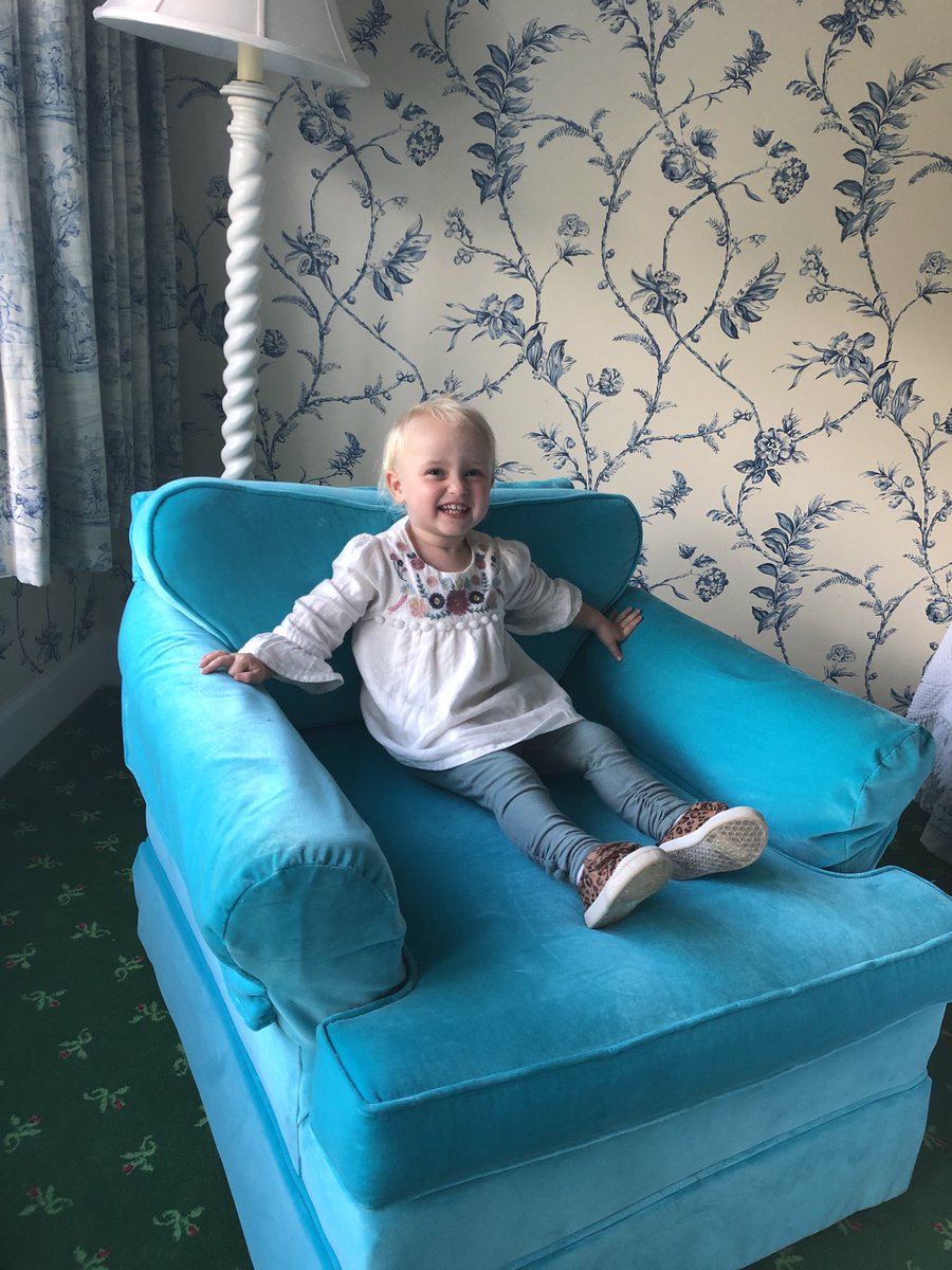 DoorCounty4001's tweet photo. Comfy chair in our room at Grand Hotel on Mackinac Island. This place is THE BEST :) #GrandPhotoContest2019 #AmericasSummerPlace https://t.co/vZezcBMrC7