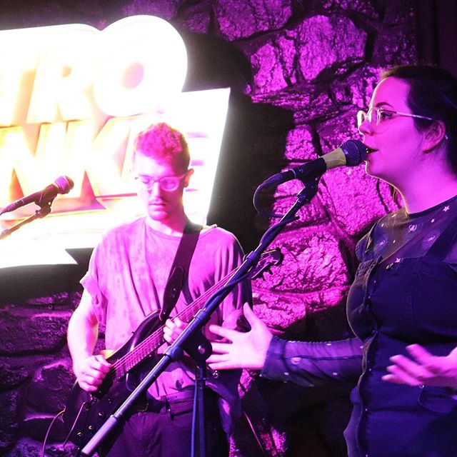 evesribmusic's tweet photo. Some shots from our gig at Retro Junkie featuring the ultimate purple lighting 👾 
photo cred: @nielssorensenmusic .
.
.
#bayareamusic #localband #goth #postpunk #newwave #80s

📸 https://t.co/d3vJc8JZCz via https://t.co/HlveO1W0Pc https://t.co/0mfX6Yj8sC