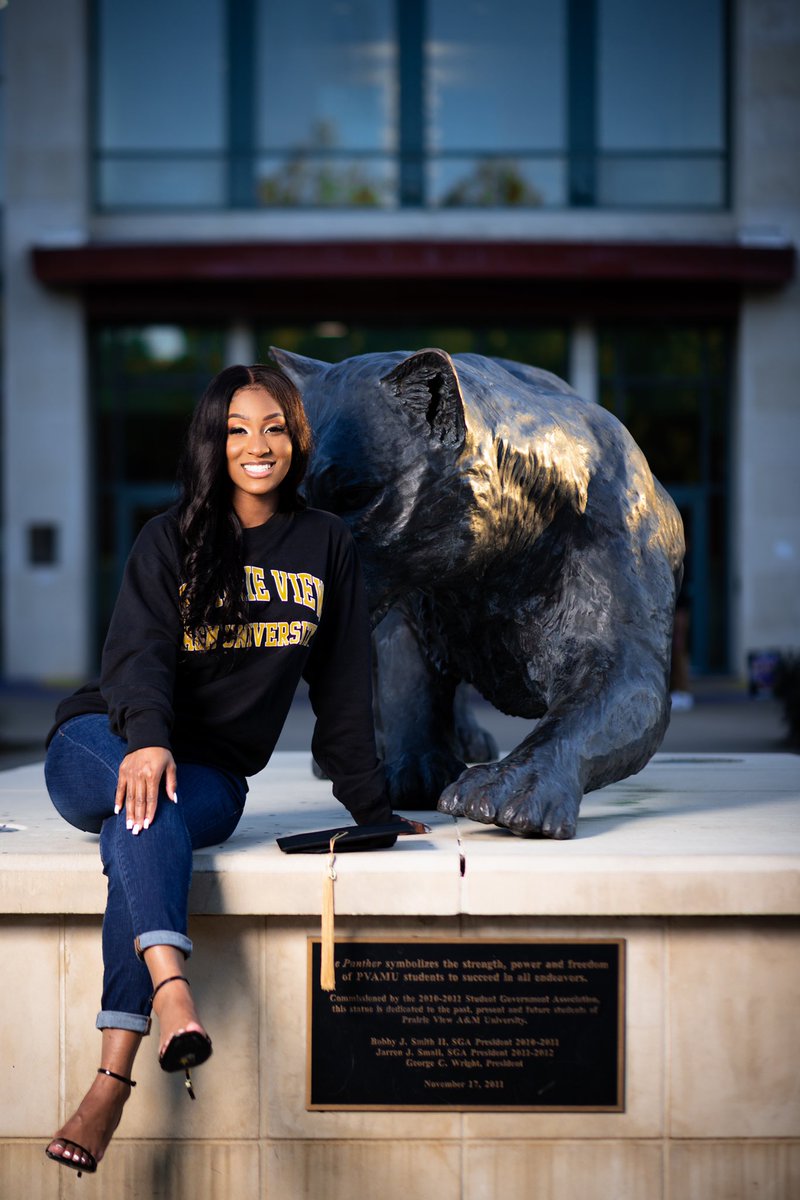 thats__tay's tweet image. On December 14, 2019 I will be a GRADUATE from THE Prairie View A&amp;amp;M University 💜💛
.
.
.
.
.
@nightfallmotionpictures
#pvgrad #pvamu #gradseason #blackgirlsrock #degreedwoman