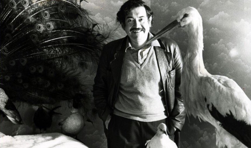   #LesCinéastesDuHangarRangée 8160 - RAOUL RUIZ25 juillet 1941 - 19 août 2011(Chili-France) Portugal?- L’Hypothèse du Tableau Volé (78)- Les Trois Couronnes du Matelot (83)- Généalogies d’un Crime (97)- Le Temps Retrouvé (99)- Klimt (06)- Les Mystères de Lisbonne (10)