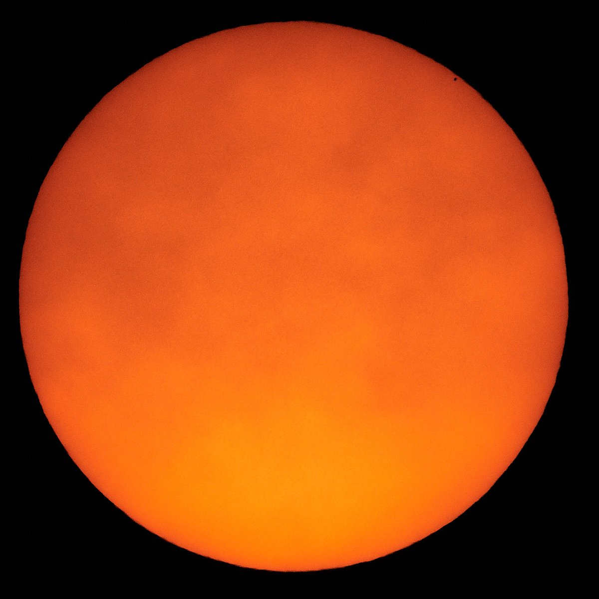 Mercury Transit, 5 mins before edge traversal off of Sun, Whole Sun Shot