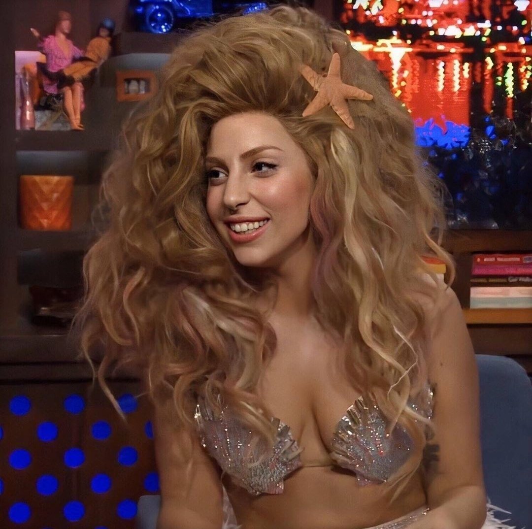 mil900e90e3's tweet photo. muito amorzinho da minha vida toda essa caralha #ARTPOP #6YearsOfARTPOP https://t.co/oA7iBj0aCv