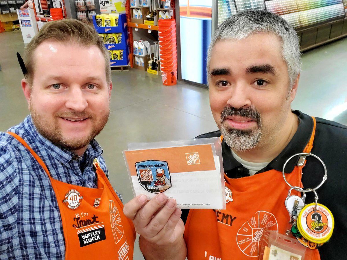 More #recognition at #2567 Hagerstown! Associates Stephanie and Jeremy both taking care of a big appliance customer today and gettin' a shoutout on the VOC! Way to show 'em how customer service is done!! #LetsDoThis <a href="/Jayhut06/">Jason Hutson</a> <a href="/RebeccaTHD/">Rebecca Carroll</a> @thd0063 <a href="/OrrinBurkett/">Orrin Burkett</a> @watlock5 <a href="/thd2567/">Debbie Smith</a>