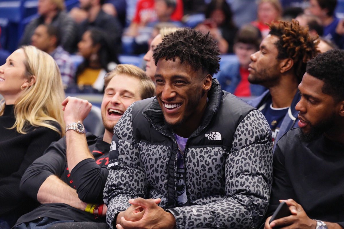 PelicansNBA's tweet image. Best receiver in the NFL in the house tonight 👀

@Saints | @Cantguardmike