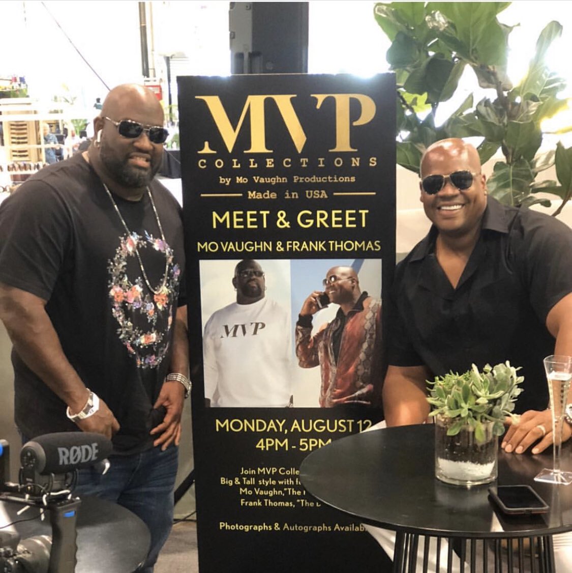 TheBigHurt_35's tweet photo. Grateful for the true MVP’s, our most valuable PEOPLE. Happy Veteran’s Day, thank you for your service #mvpcollections #DXL #bigandtall #macys #kingsize #nordstroms #veterans #veteransday #service #military #homeofthebrave #freedom #thankyou https://t.co/KIkgP91ynp