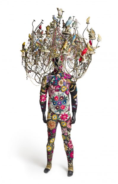 Nick Cave Cave creates “Soundsuits”—surreally majestic objects blending fashion and sculpture—Fully concealing the body, the “Soundsuits” serve as an alien second skin that obscures race, gender, and class, allowing viewers to look without bias towards the wearer’s identity.