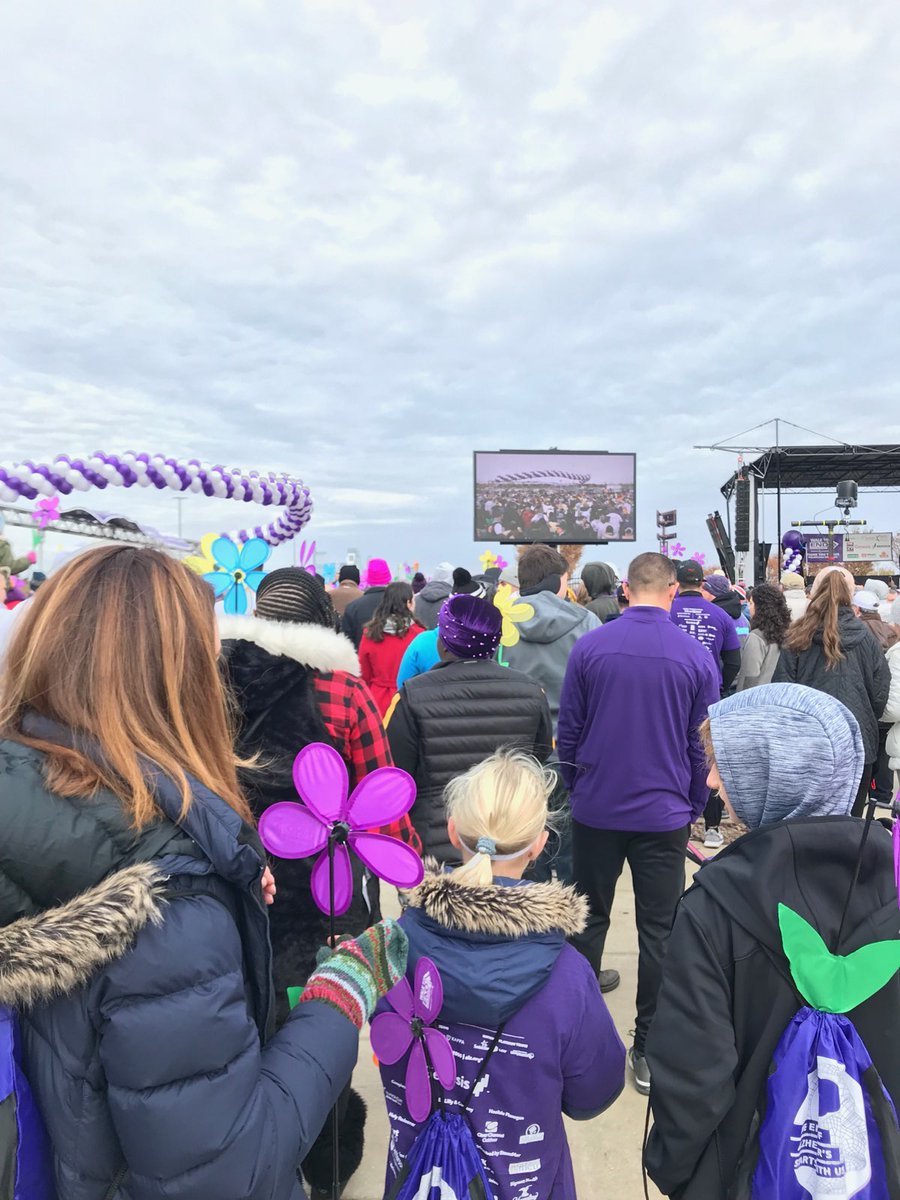 CorpInt's tweet photo. Walked with @meyerdesigninc to put an end to Alzheimer’s...#walkforalz #endalz #meyerdesign https://t.co/7FGpdaZ8c7