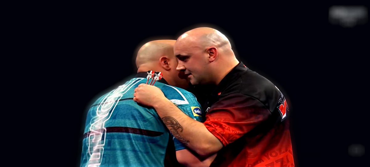 Well, what a courageous fightback that was. 

Jamie, unfortunately bows out of the 2019 Grand Slam of Darts but my word what an effort! 

Our man clawed his way back from 4-1 behind to force a deciding leg before just losing out 5-4 to the world no.2. 

Very, very proud. ❤️