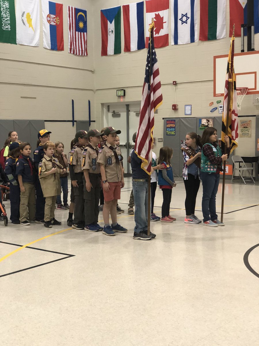 SouthShoreAACPS's tweet photo. Thank you, Veterans! What an incredible performance celebrating all who have served! #AACPSAwesome #VeteransDay https://t.co/8F64WcR9t8