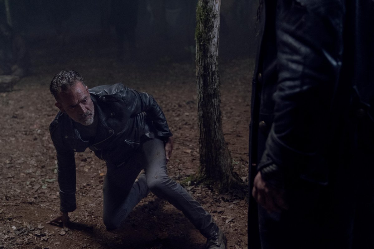 WalkingDead_AMC's tweet image. Negan gets put in his place. Love to see it. Stream #TWD On Demand or the AMC app.