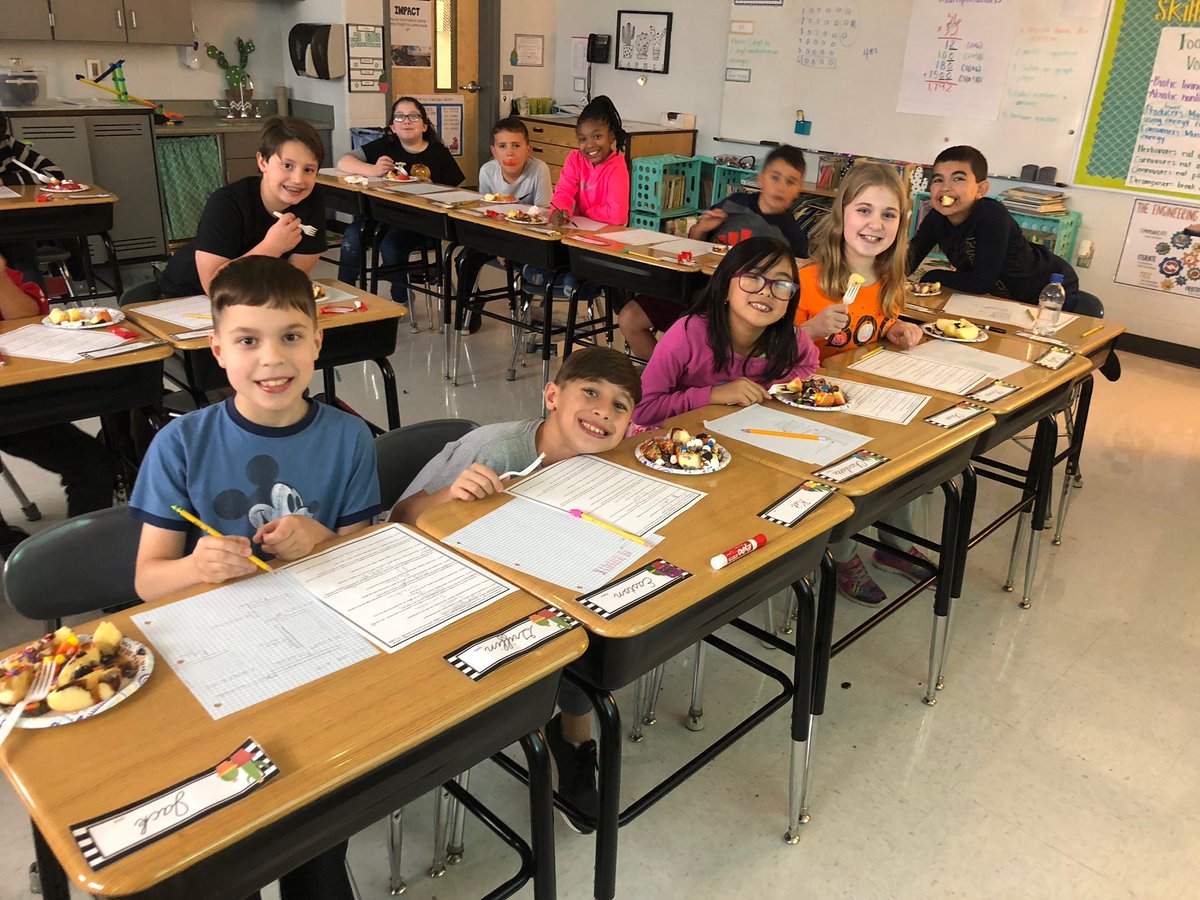 CarmelElem's tweet photo. 4th graders completed a math task based on Kilwins Chocolate store. They worked with a partner to complete a series of division problems. When finished, they celebrated their victory over division by creating their own caramel apples with toppings.#coltsinaction #wearecarmel https://t.co/Ql8Rh8RVEn
