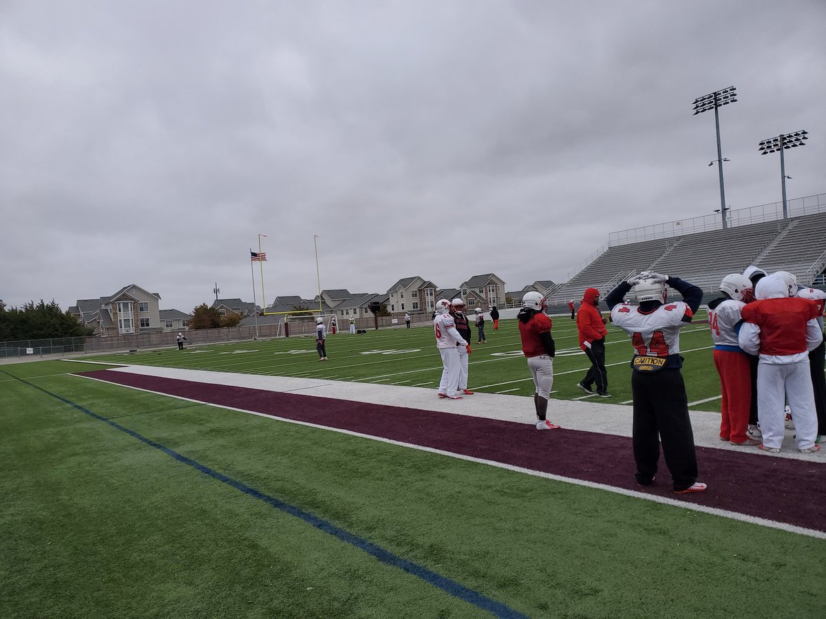 HermanQb's tweet photo. RESTORING SKYLINE PLAYOFF ATMOSPHERE 

#TRADITIONNEVERGRADUATES https://t.co/cG2dMEwO36