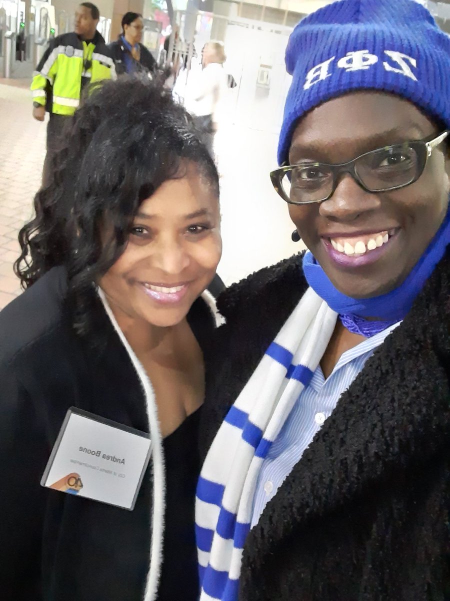 CarlaMorrison's tweet photo. @MARTASERVICE Enjoyed attending #MARTAFest and seeing old friends @ATLCityCouncil @AndreaBooneNow as well as #DekalbCountyCEO Michael Thurmond. I also met a lot of new people, including @IamPiaForbes
#MARTAisSMARTA
#MARTA40 https://t.co/Zcj9jyqloo