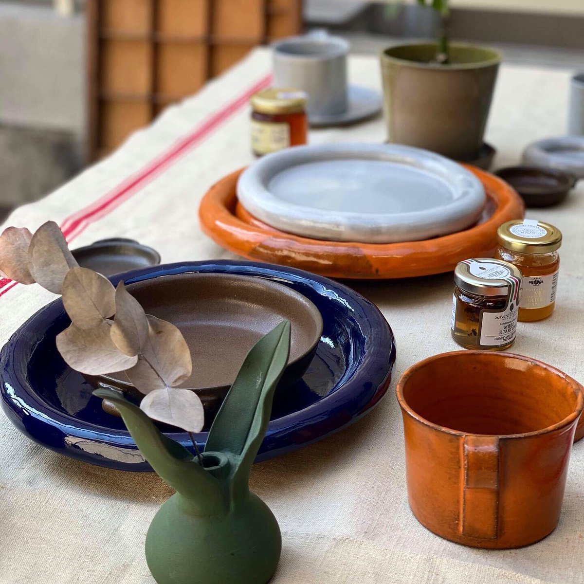 tinydinosaur's tweet photo. Temporary store
土曜日のみのお店です
#nishihara #temporarystore #tinydinosaur #JUNIO #蜂蜜 #器 #Beepollen #clothes #dress https://t.co/IHatPR3gB3