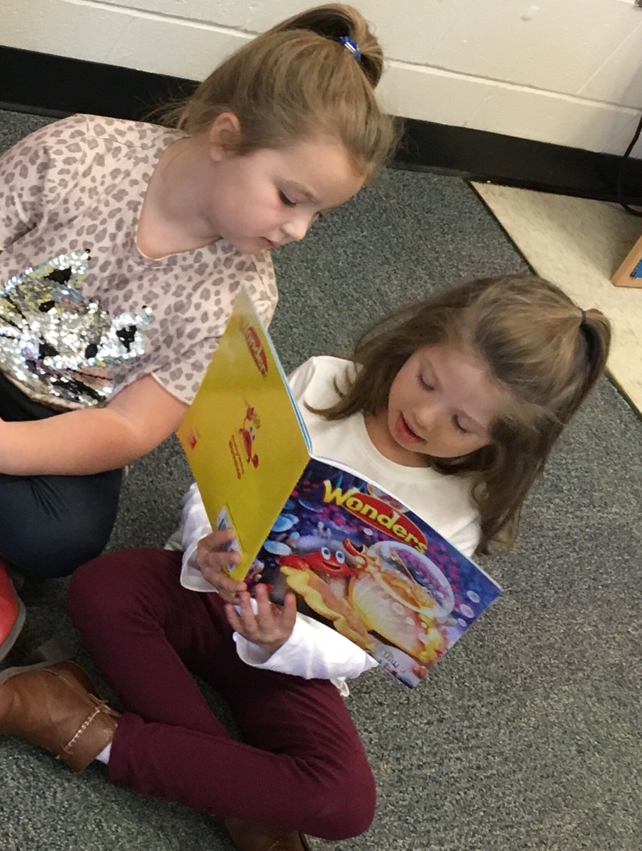 Students practice their decoding skills by reading with a partner! 📚 #WaysideRocks <a href="/mrsshappirio/">Michelle Shappirio</a> <a href="/JaniceMcD85/">Janice McDowell</a>
