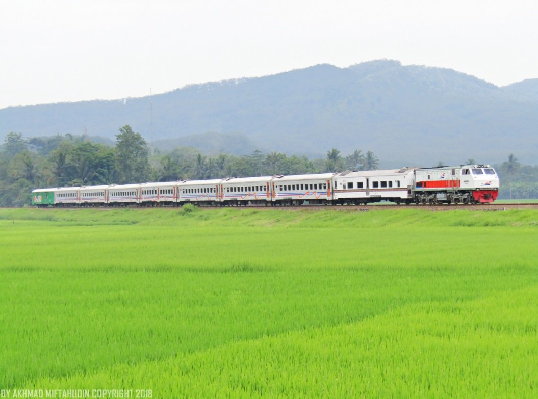 Kereta Api Indonesia tweet media