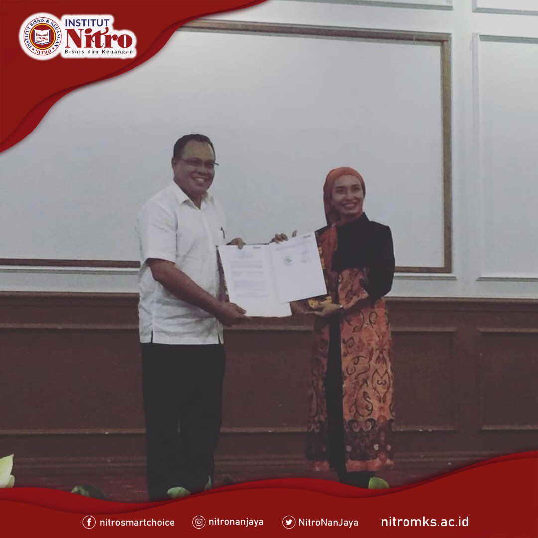 NitroNanJaya's tweet photo. Bengkulu, 11 Nov 2019. Selamat dan sukses atas terpilihnya Bpk Rektor Institut Bisnis dan Keuangan Nitro Bpk Prof.Dr.Marsuki,DEA,PH.D sebagai Ketua Ikatan Dosen Pasar Modal Indonesia 🙏🏻. @TICMInow #IBKNitro #TICMI https://t.co/SLT8OlGbPA