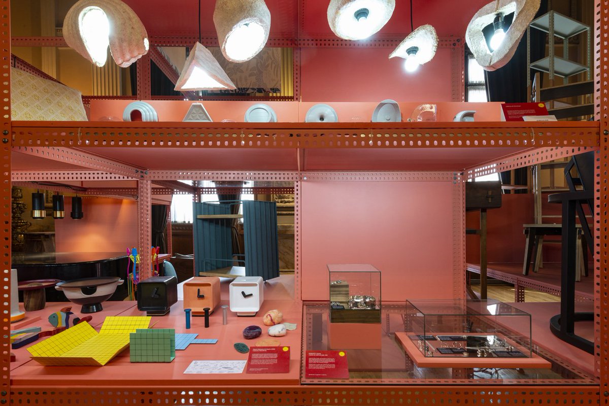 abierto_cdmx's tweet photo. En el marco del #AMD2019 se realizó la primera edición del #PabellónAMD de Novedades en el @MUNALmx
Esta radiografía nos mostró los intereses, directrices e intuiciones latentes de la comunidad del diseño en el México de hoy.
📸: Pim Schlwijk https://t.co/1wnP2E66rk