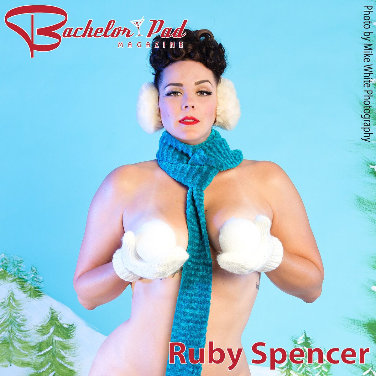 BachelorPad's tweet image. Is it time for a snowball fight yet? We know that the spectacular Ruby Spencer came prepared! (Photo by Mike White!) You can see more of this set in our Xmas Nightcap #1, available at magcloud.com/browse/issue/1…

#rubyspencer #mikewhitephotography #bachelorpadmagazine #xmasnightcap