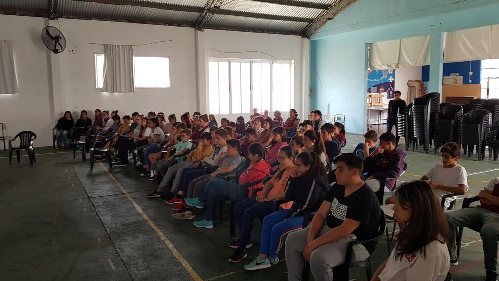 Charla de Cuidado del Medio Ambiente, Flora y Fauna Nativa #Escuelamediasalaza #turnotarde