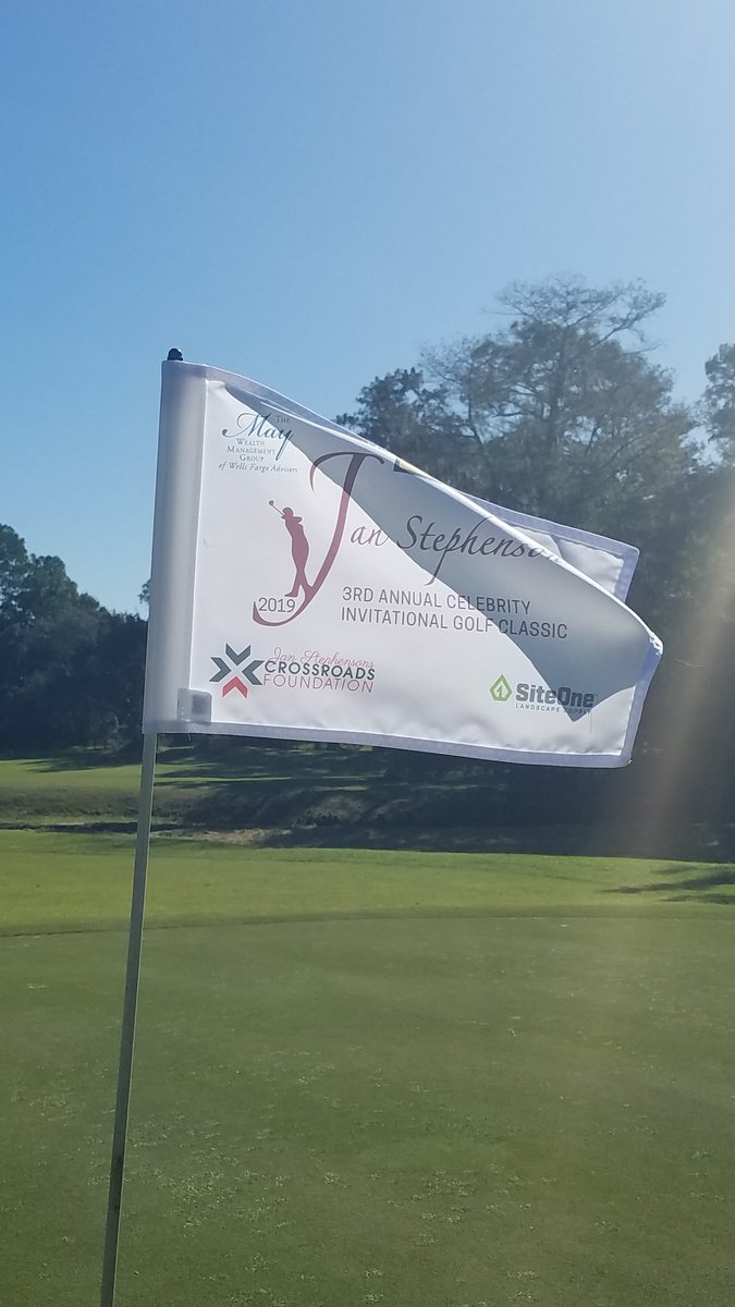 SHritsko's tweet photo. Real honor to join Jan Stephenson at her celebrity outing this morning honoring our veterans.. #sitonesupply #crossroadsfoundation https://t.co/MBpoON6mz9