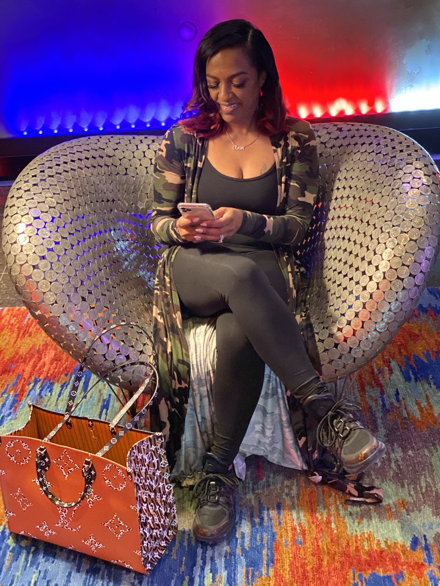 ceonecole's tweet image. Which category do you fall in.....🤔
.
Activity vs Productivity

#ToolsforyourSuccess #CEOAdvice
#TimeManagement #Productivity #Godhasnolimits #LoyaltyRich #BillionaireBound #LessonsandBlessings