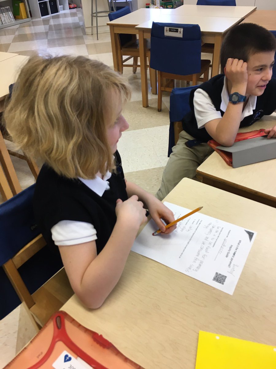 whart_shms's tweet photo. Level 5 experts teaching their teammates about roles in ecosystems. #producer #primaryconsumer #secondaryconsumer #tertiaryconsumer https://t.co/hlPdlCBRbp
