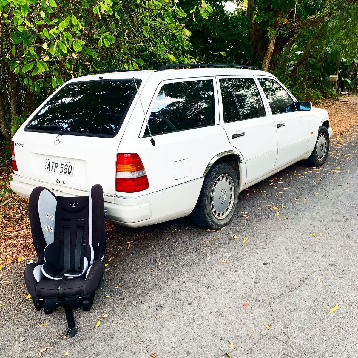 We are experts in car seat fittings. With over 10 years experience in fitting car seats and RMS certified and Authorised car seat fitters. 
Contact us and we will come to you. 
byronbabyshop.com.au
@britaxaustralia @infasecure @maxicosi_au