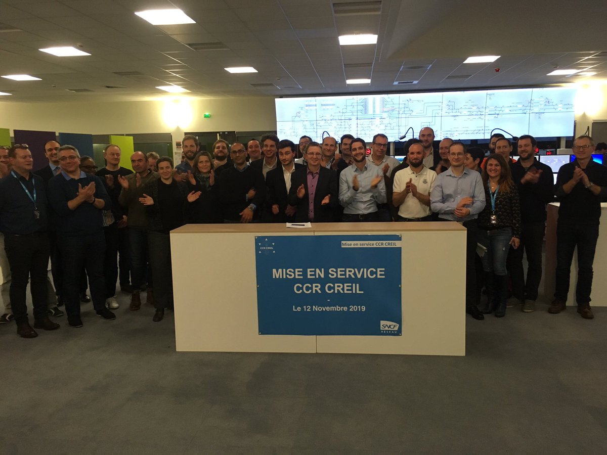 Depuis cette nuit, un tout nouveau poste d’aiguillages gère le noeud ferroviaire de Creil. Une mise en service réussie pour le projet #CCR #CREIL. Bravo aux équipes 👏👏👏