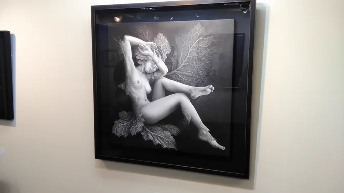 飯田美術さんで森天飛さんの個展にお邪魔しました。
モノトーンの静謐な世界が素敵でした(^-^) 