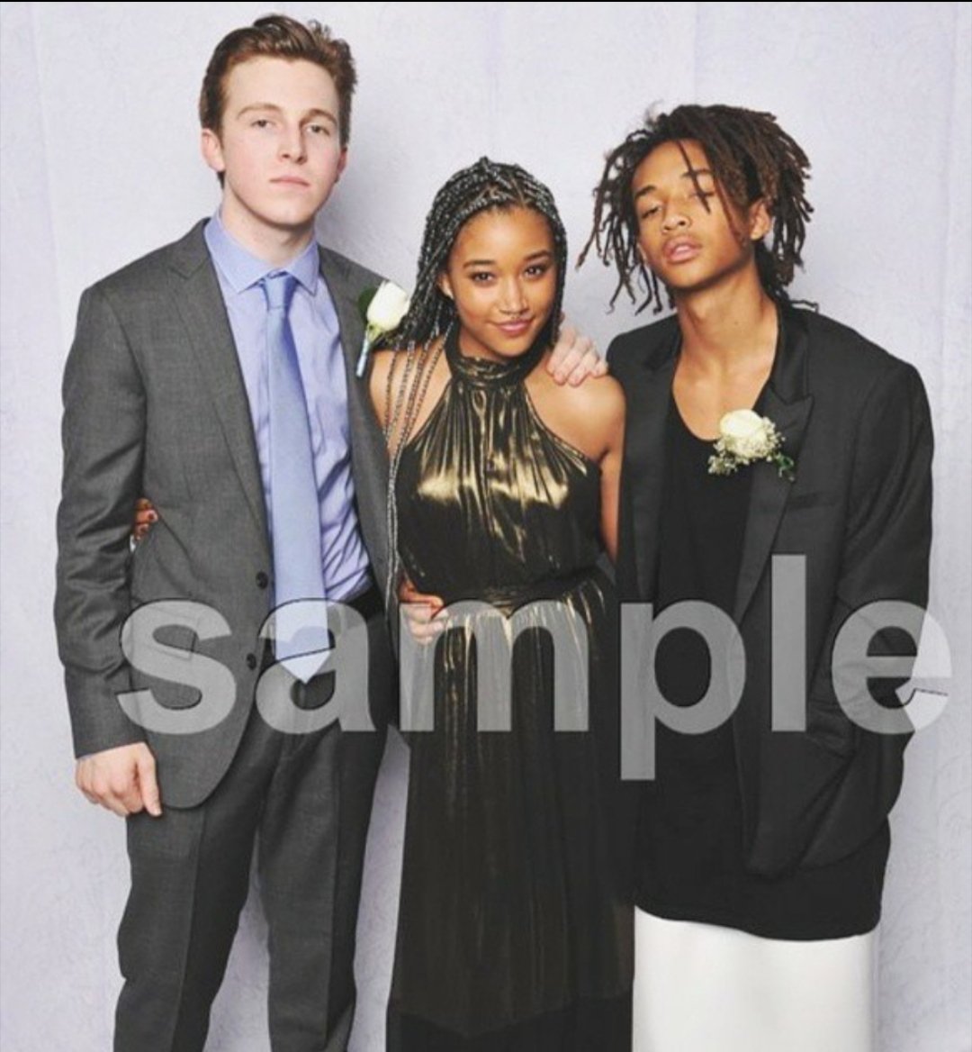 amandla stenberg prom dress Amandla Stenberg Black Deep V-neck Pleated Evening Dress 2018 London Film  Festival Premiere TCD8145