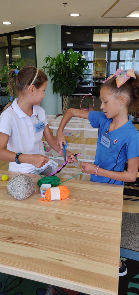 CDNISJrLibrary's tweet photo. Library Maker Space has re-opened! G3s are creating today! #cdnisls #cdnishk_jrlibrary https://t.co/HWEmOhd3zL