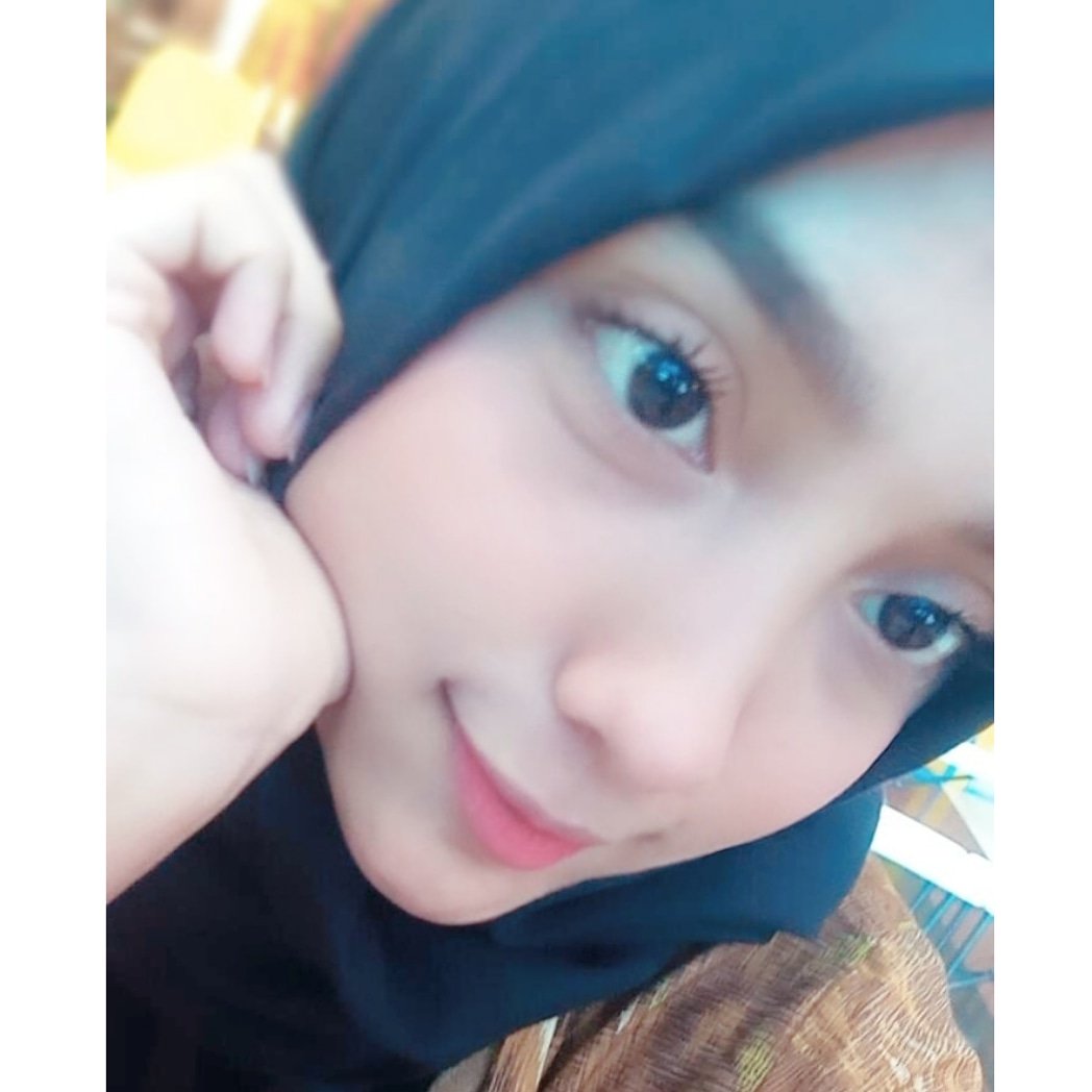 apanyavi's tweet photo. SELASA : Seketika Langsung Sayang 😶 #SelasaSambat https://t.co/sGq7Rg2QOe