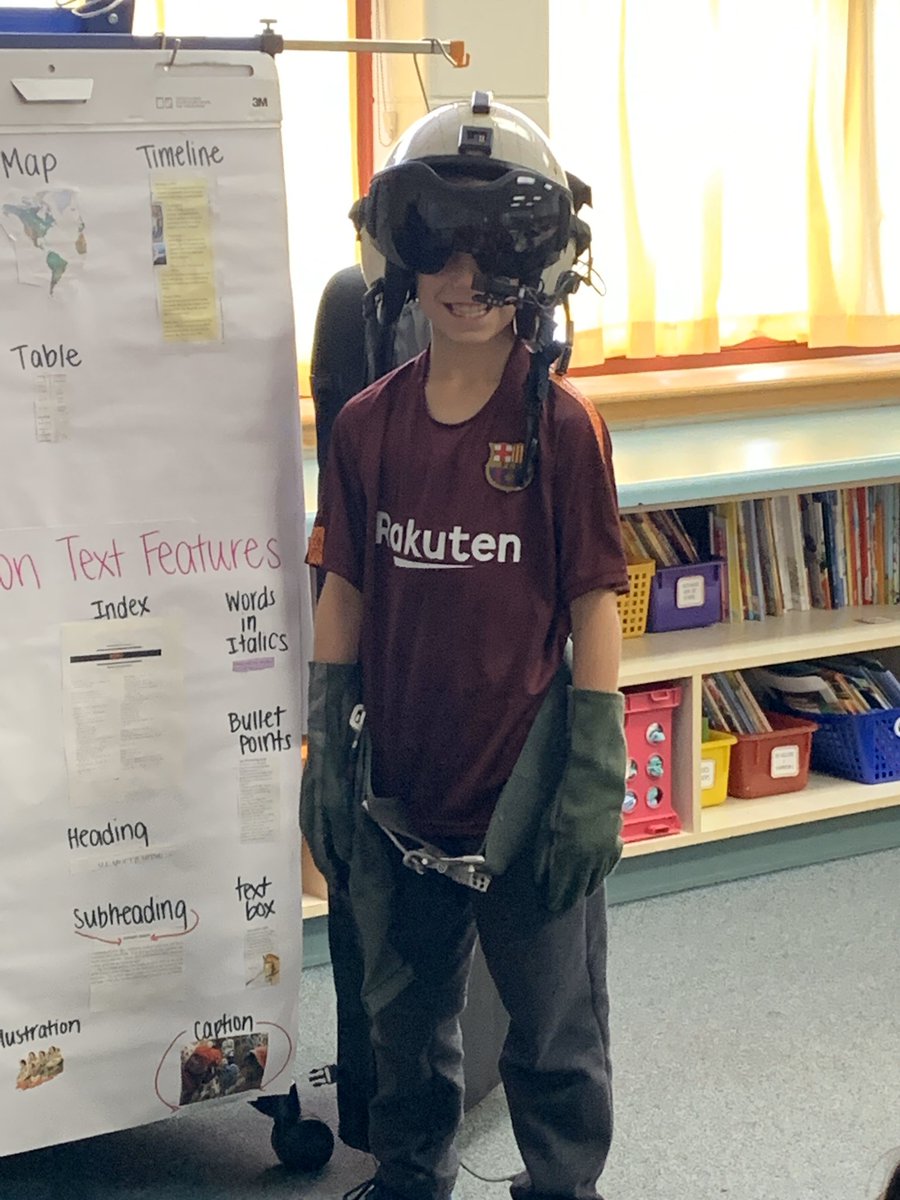 stephsargent44's tweet photo. Celebrating Veteran’s Day with Mike the Marine! We asked lots of great questions, had a quick geography lesson, and even challenged ourselves to a push-up competition! @martinhusky158 https://t.co/p3RbPS0SZR