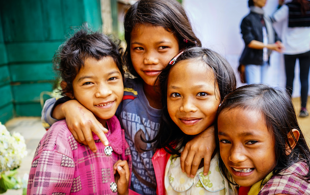 MCRI_for_kids's tweet photo. A study has found severe #pneumonia decreases by 35 per cent in children who receive a vaccine against a pneumonia-causing bacteria. It shows pneumonia is the most common reason why children are admitted to hospital in

#Laos. @Fiona_M_Russell 

https://t.co/QWiw3y6GmY https://t.co/Afm6JADXwo