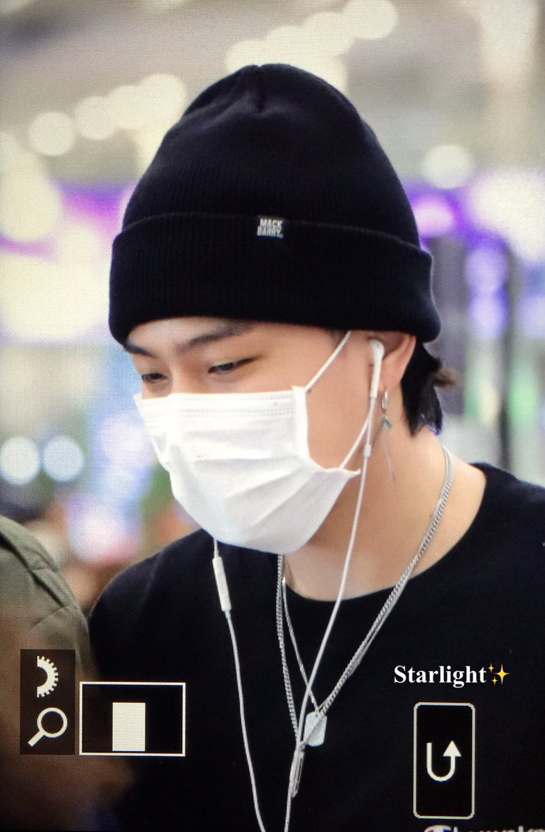 starlight_dh's tweet photo. (Preview) 191112 ICN

#DK #Donghyuk #김동혁 #iKON https://t.co/0QWwbMNxcL