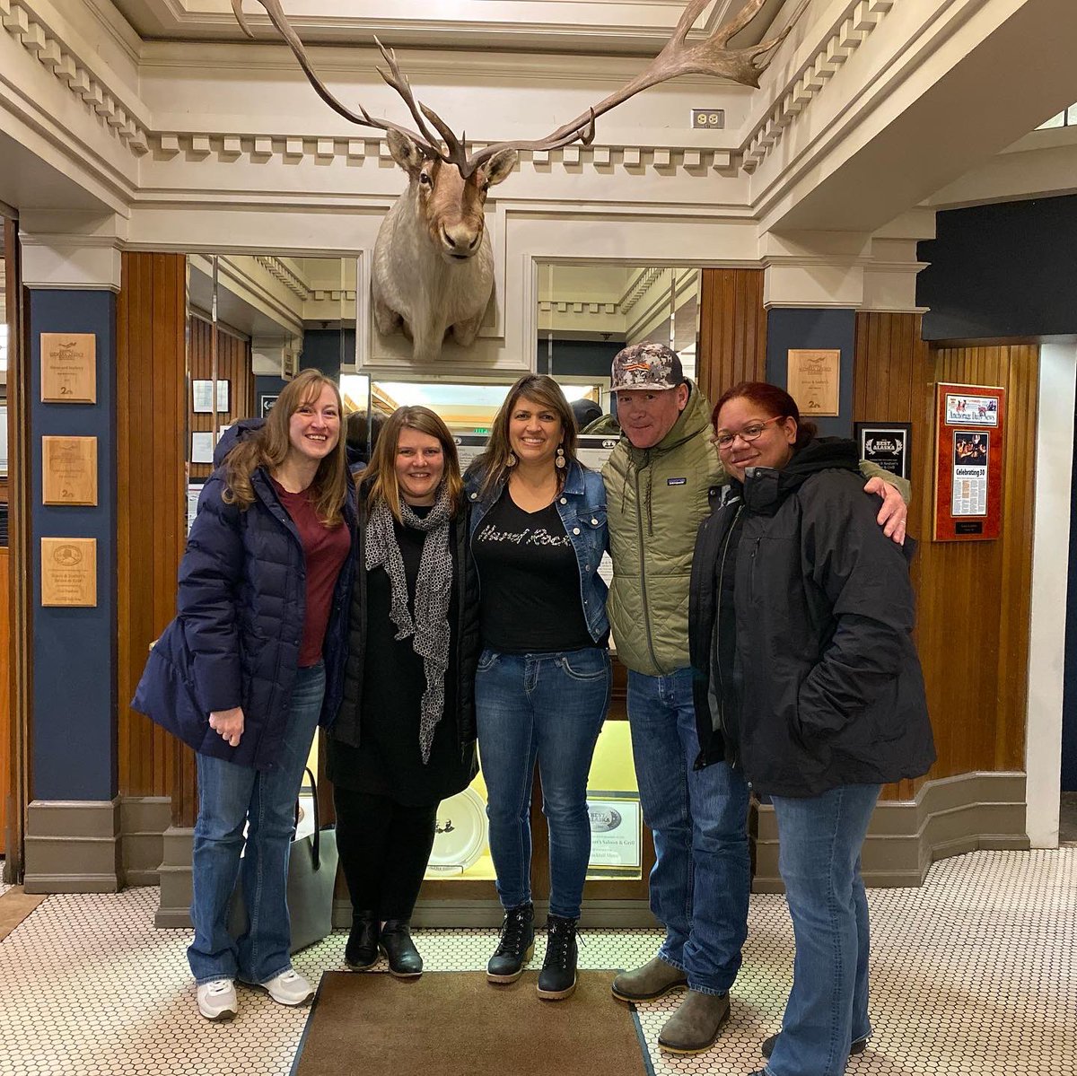 laurieflynn26's tweet photo. Team Alaska this weekend! So thankful for these professionals, who are also some of the best human beings on the planet. @wpeone @LeAndraMyers @SBjacquie  #springboardpl @DougSBoard @JmanleyJulie https://t.co/aAR8gpyeSn