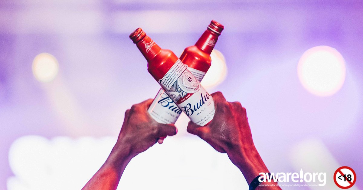 BudweiserSA's tweet photo. Celebrate #HappyHourDay with Budweiser 🍺 Order Budweiser on the @bottles_app today with the code KINGSOFTHEGAME and get free delivery, on the #KingOfBeers 👑 RT and there could be a surprise at 7pm today! https://t.co/xzwfLgqAYx