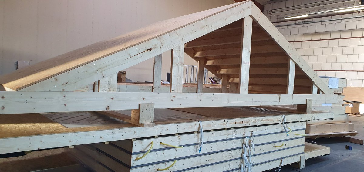 ProPrefab's tweet image. Prefab houtskelet bouw kant en klaar dakopbouw elementen.
Via proprefab.nl