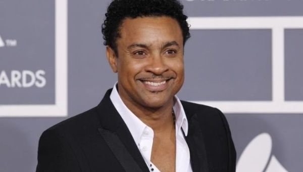 AbkaFitzHenley's tweet photo. International recording Artiste @DiRealShaggy produces evidence that over 100-million raised from concert 2 years ago is in the bank.

He says Shaggy &amp; Friends team is awaiting hospital to follow through on commitment to expand the ICU to facilitate use of the money to buy beds. https://t.co/KfRyks6Vgh