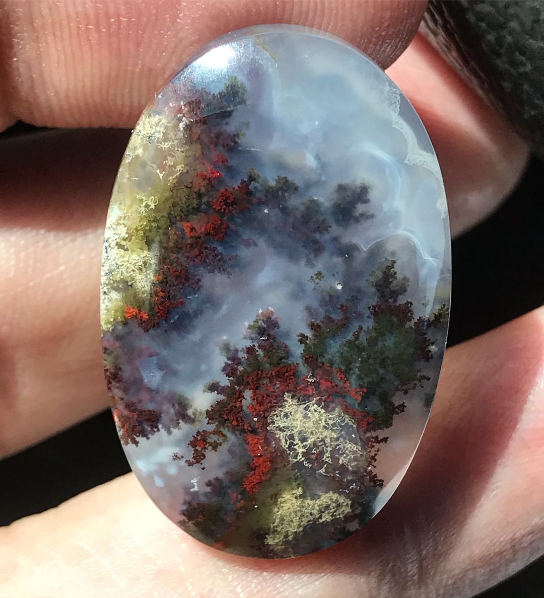Moss agate is not real agate and there’s no real moss inside It’s clear or ...