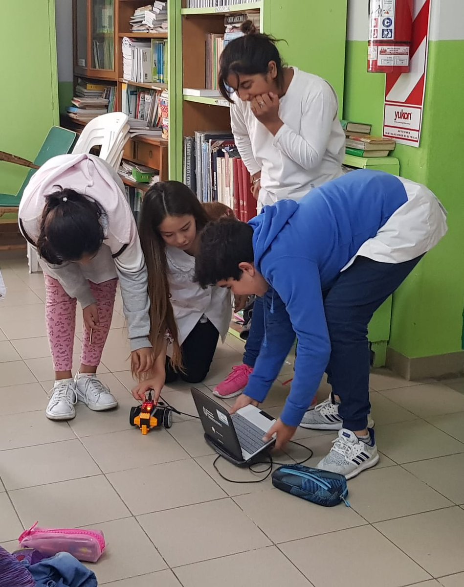 BAEduRobotR15's tweet photo. En la EP 2 de #Casares trabajando en el aula con #Matemática, #Programación y #Robótica

Proporcionalidad usando nuevas herramietas!

@BAeducacion @BAConectados https://t.co/F4d8KSInwl