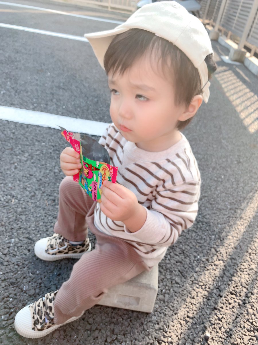 Mikacheeeen's tweet photo. 毎日2.30枚ペースで写真増えてくから
256GBの容量にも限界が来た( ˙꒳​˙ᐢ )ｵﾂ https://t.co/ZtbBL2lrxs
