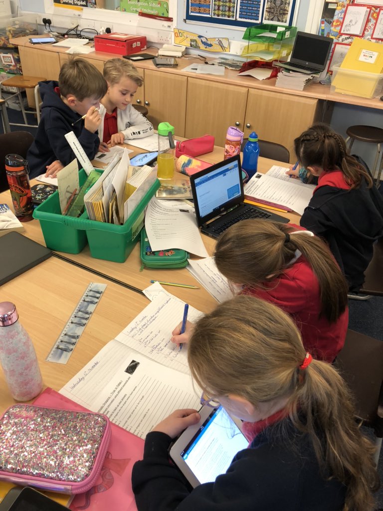 Hendrefoilan's tweet photo. Understanding why we need to look at more than one source when researching. #hdfpy4 #hdfpdcf https://t.co/C91erDKFDC