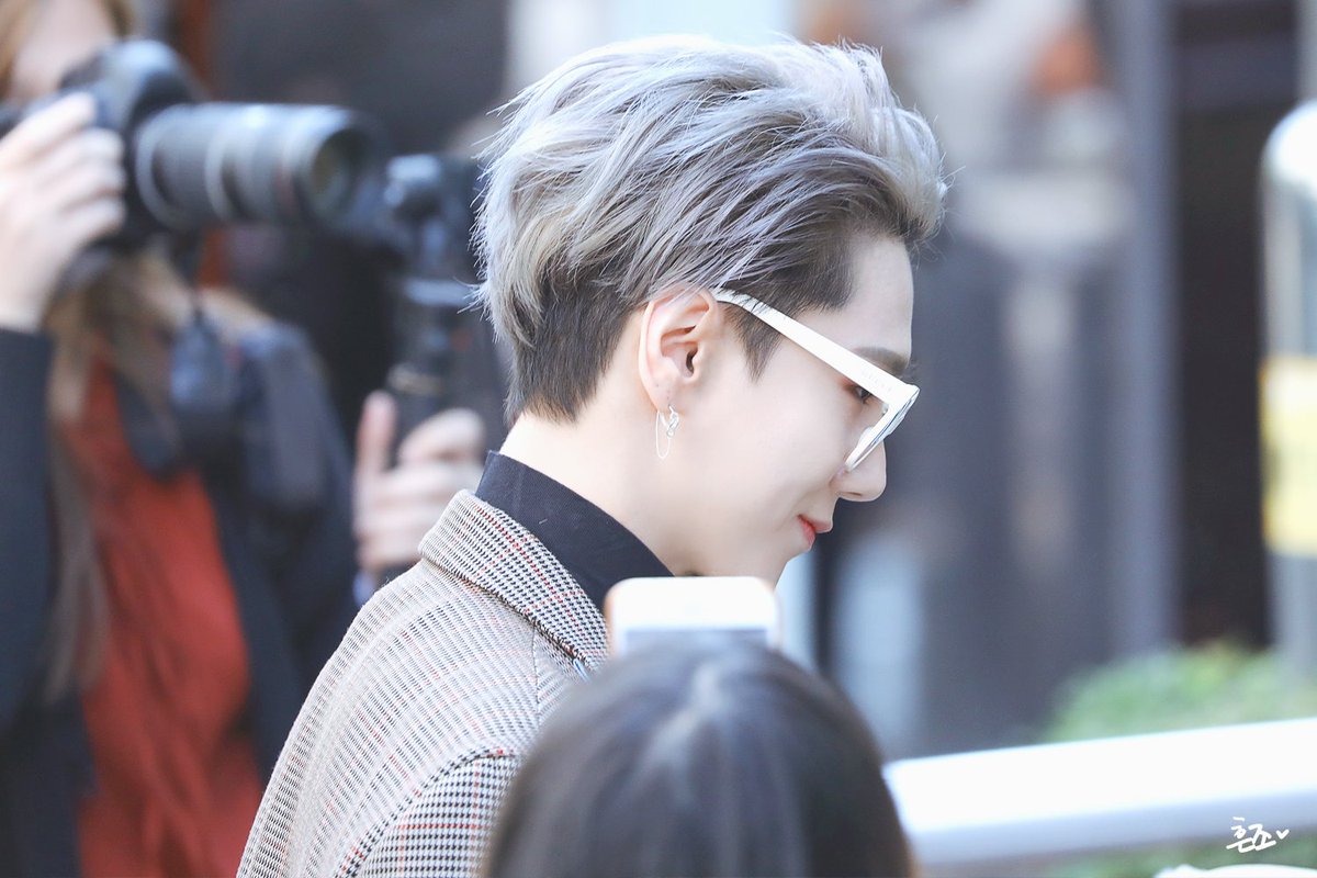 191025 | 뮤뱅 

#슈퍼주니어 #SUPERJUNIOR #예성 #Yesung #김종운