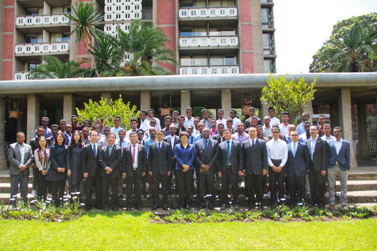 CCECC8's tweet image. 45 local drivers are ready to undergo a month-long railway operation training by professionals provided by the Chinese Southwest Jiaotong University in Ethiopia. On 4 Nov, the opening ceremony of the seminar kicked off in Addis Ababa. #ethiopia #taining bit.ly/32zIJCd